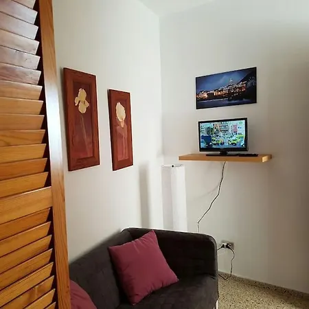 Atico Con Terraza Anexa, Garachico. * Garachico (Tenerife)