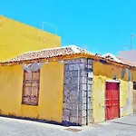 Atico Con Terraza Anexa, Garachico.