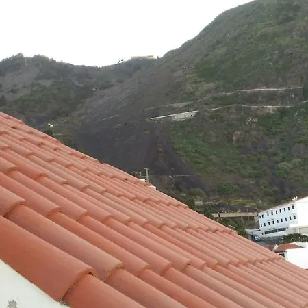 Διαμέρισμα Atico Con Terraza Anexa, Garachico. *