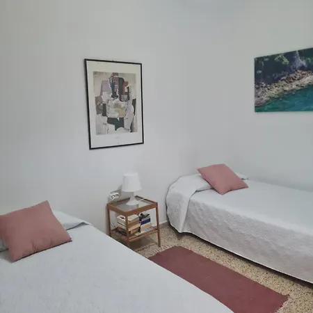 Atico Con Terraza Anexa, Garachico.